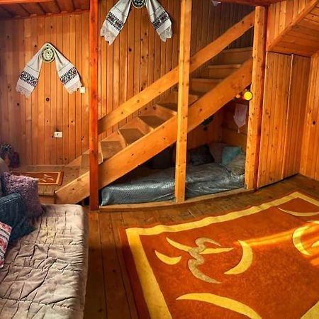 Casuta Mariei Villa Borşa Exteriör bild